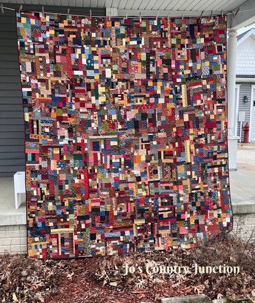Quilt Finish:  Scrap Vortex