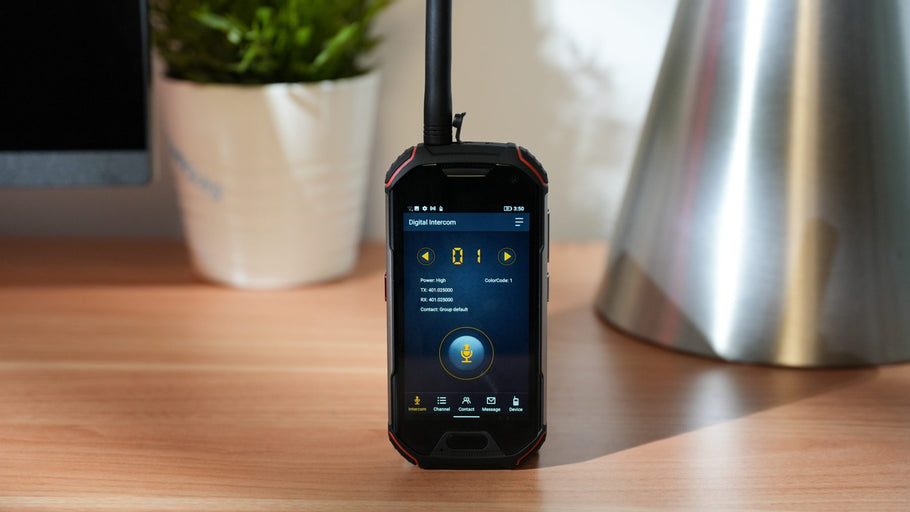 Unihertz Atom XL review: Walkie-talkie meets smartphone