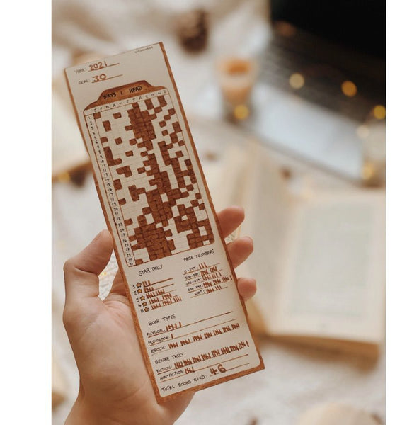 Gifts For Readers 2022: The Best Bookish Gifts Under $30